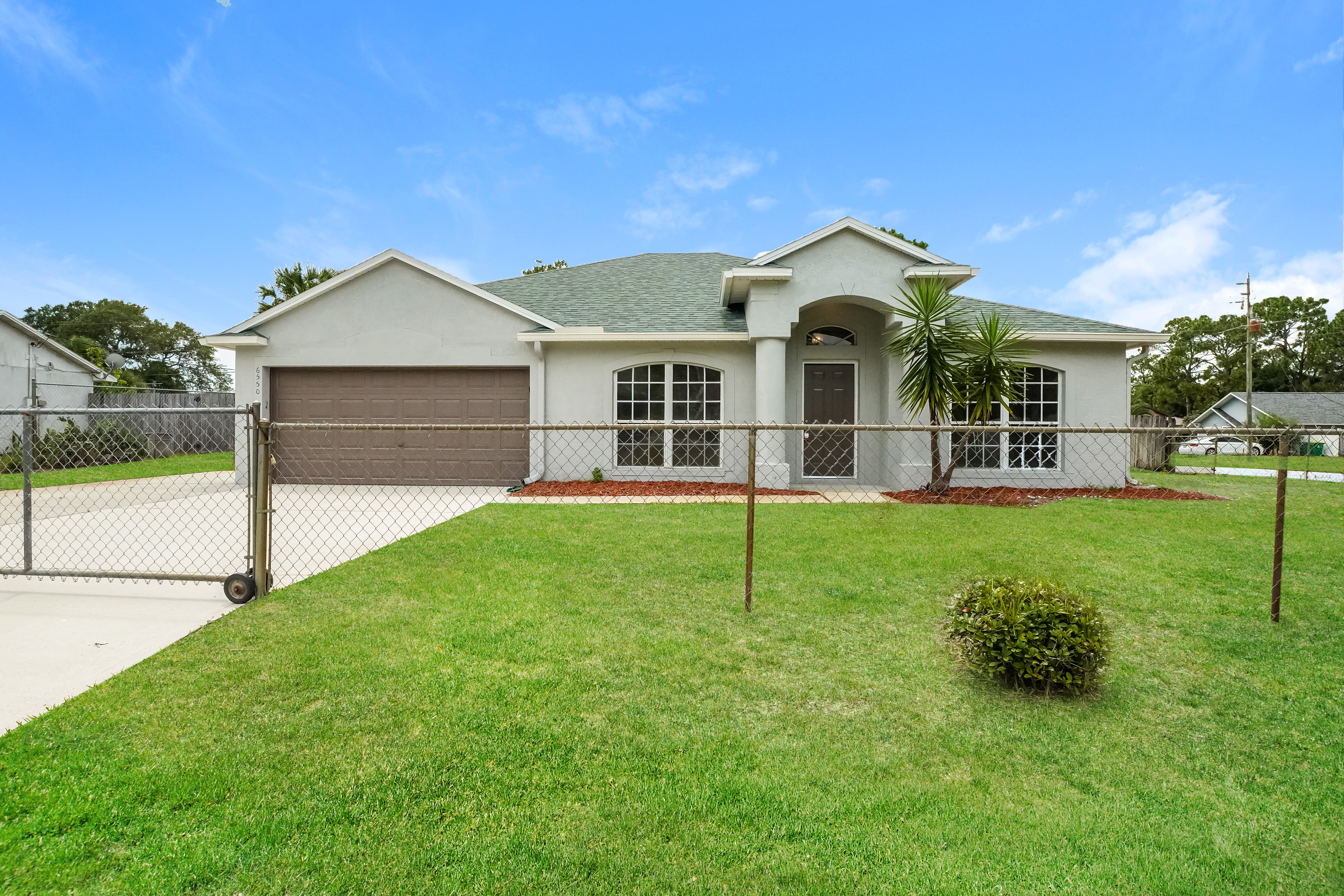 6550 Kingdom Ave cocoa, FL 32927